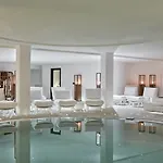 Royal Myconian - Leading Of The World Elia (Mykonos)