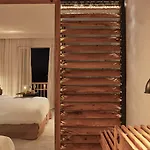 皇家麦肯尼亚 - 世界顶级酒店 5* Elia (Mykonos)