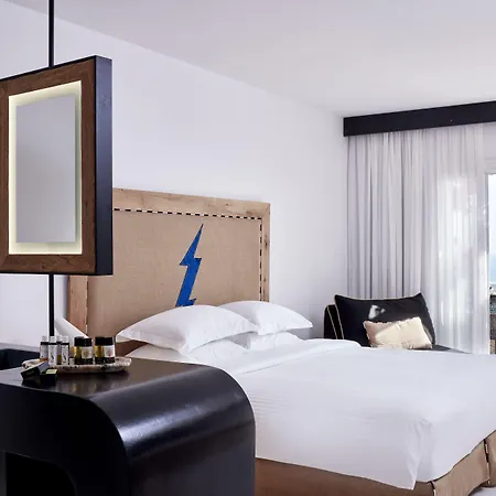 Royal Myconian - Leading Of The World Semesteranläggning (resort) Elia (Mykonos)