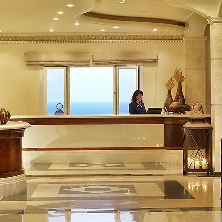 Royal Myconian - Leading Of The World Elia (Mykonos)