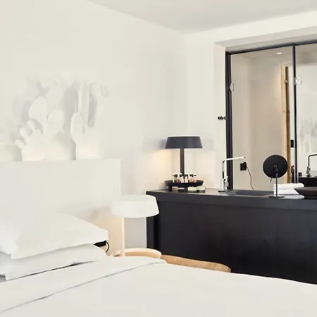 Resort Royal Myconian - Leading Of The World
