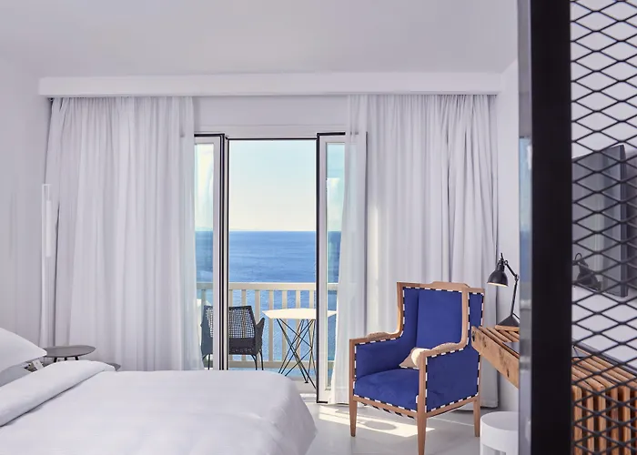 אתר נופש Royal Myconian - Leading Of The World 5*